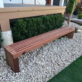 Foto del mueble construido por Ricardo Gómez